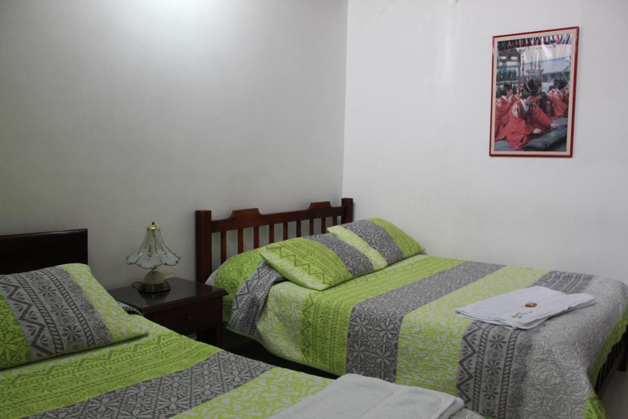 Hostal Isla Senorial San Gil Bagian luar foto