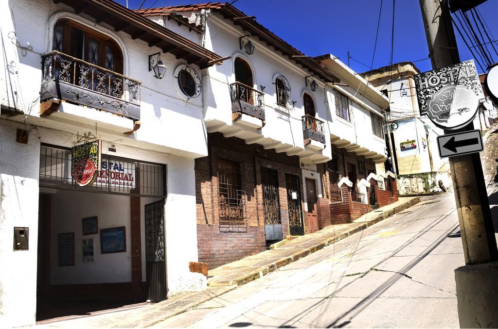 Hostal Isla Senorial San Gil Bagian luar foto